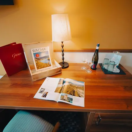 אורחן Wirtshaus Gruber Weitenegg 3*